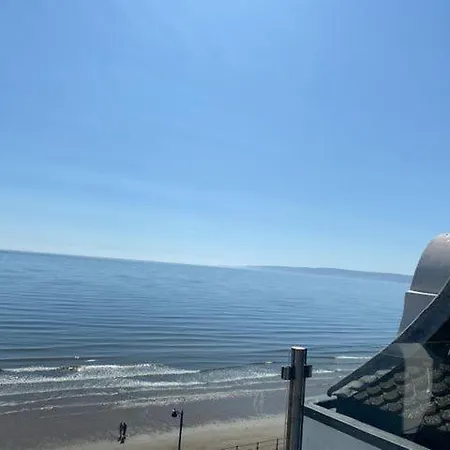 Apartment Ackworth Penthouse - Luxury Newly Renovated Penthouse, Roof Terrace Prime Location Filey
